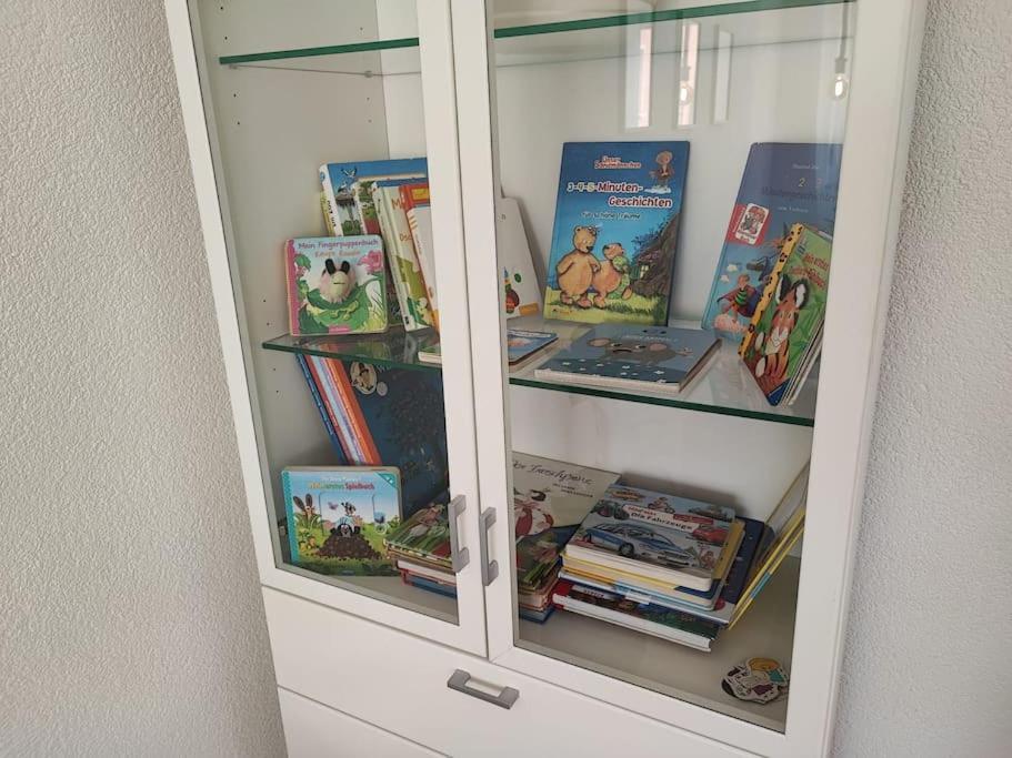-Stadthaus Ida- Mit Grosser Dachterasse, Am Schlosspark, Luftkurort Kisslegg, Boxspringbetten, Kaffeevollautomat, Smarttv, Familienfreundlich, Grosszuegig, Zentral Luaran gambar
