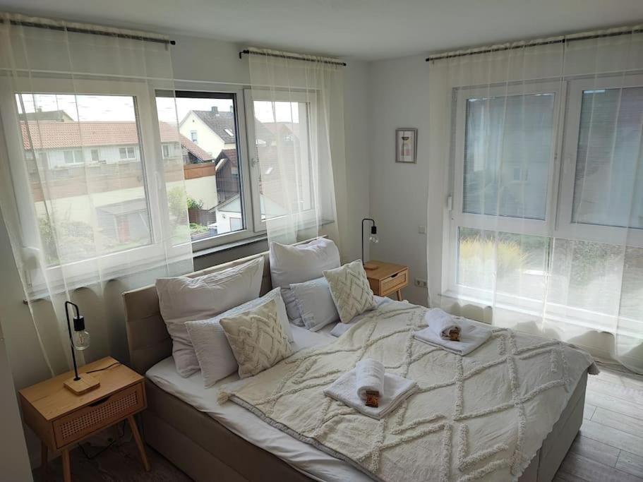 -Stadthaus Ida- Mit Grosser Dachterasse, Am Schlosspark, Luftkurort Kisslegg, Boxspringbetten, Kaffeevollautomat, Smarttv, Familienfreundlich, Grosszuegig, Zentral Luaran gambar