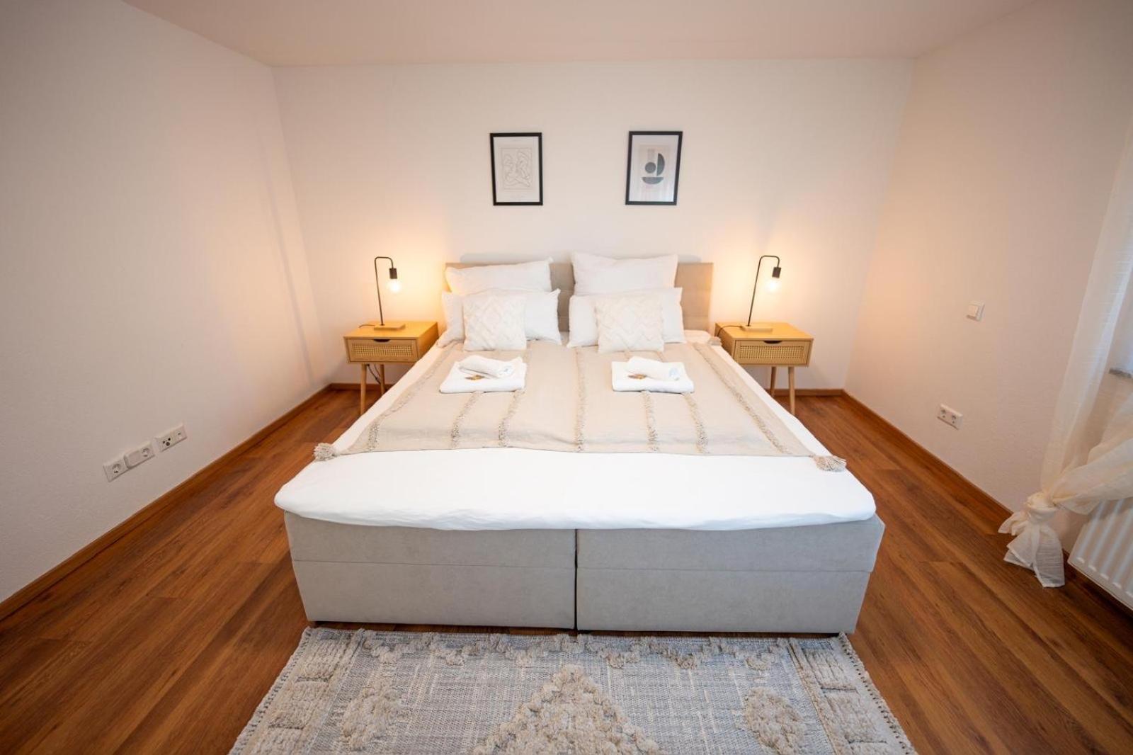 -Stadthaus Ida- Mit Grosser Dachterasse, Am Schlosspark, Luftkurort Kisslegg, Boxspringbetten, Kaffeevollautomat, Smarttv, Familienfreundlich, Grosszuegig, Zentral Luaran gambar